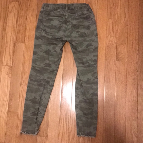 Girl's Army green jeggings 7/8 by Abercrombie Kids - Picture 3 of 4